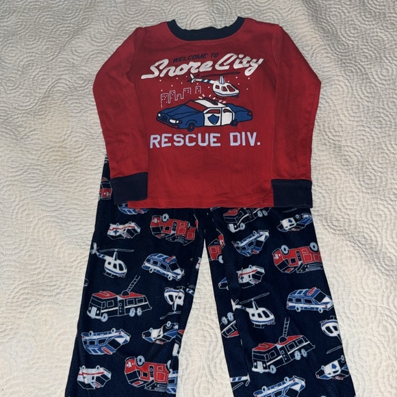 2 Pajama Sets - Picture 3 of 9